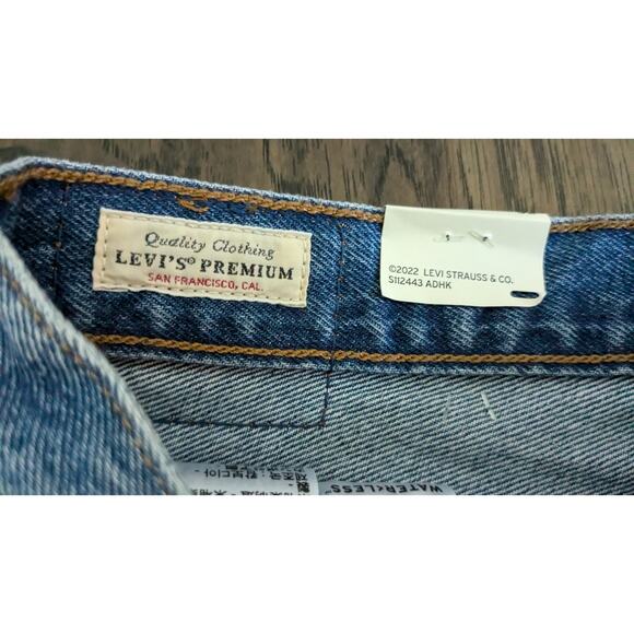 Levi's 501 Frayed Jean Shorts NEW - Picture 3 of 7